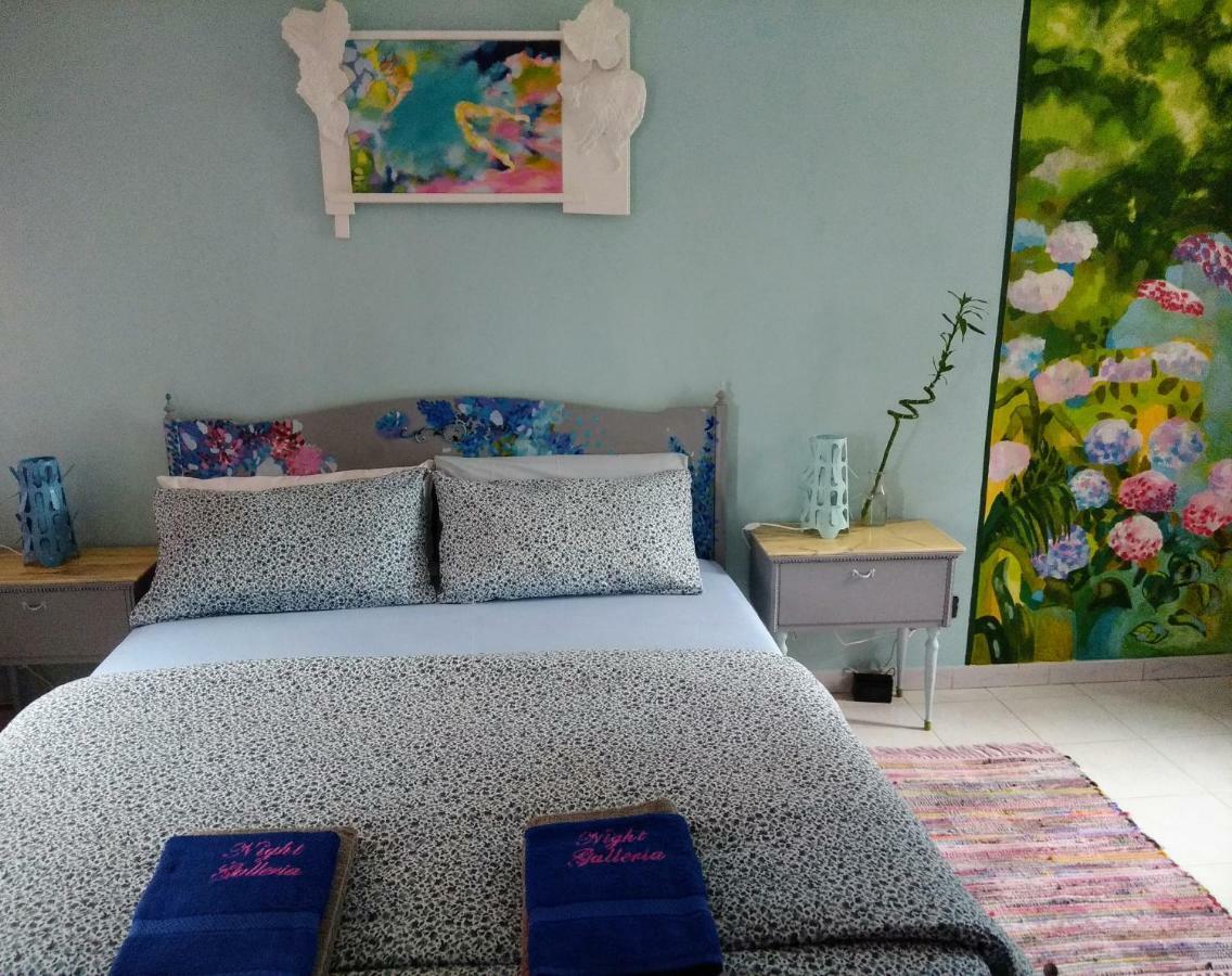 Night Galleria Holiday Home - Bed & Art In Burano - The Pink House Kültér fotó
